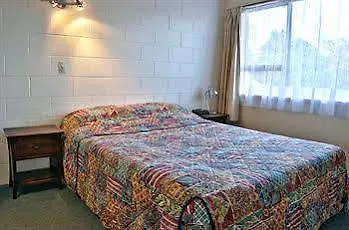***  Barcelona Motel Taupo New Zealand